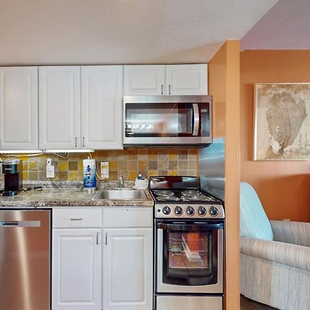 Ocean Breezes Apartment Myrtle Beach Exterior photo